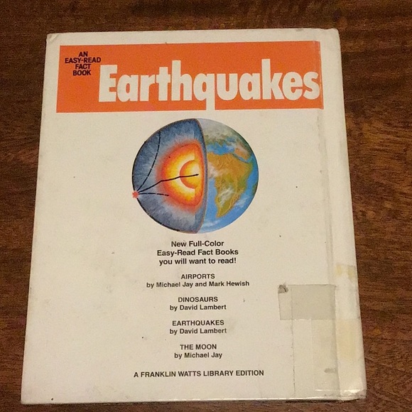 🏖️2/6.00🏖️ COPY - 50 Great States Fast Fact Book and Earthquakes - Picture 9 of 15